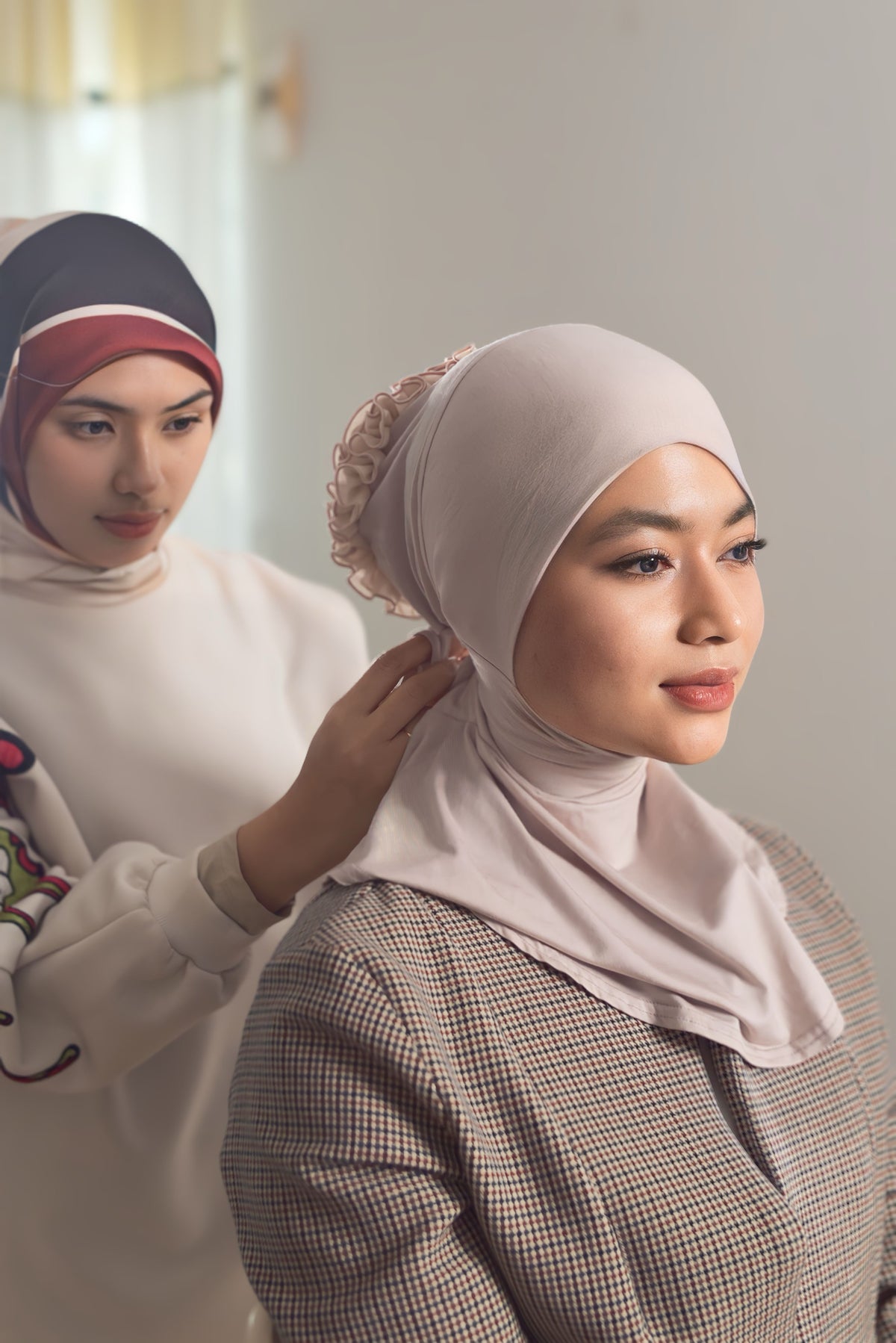 Inner Neck Ruffle (Nude Skin)