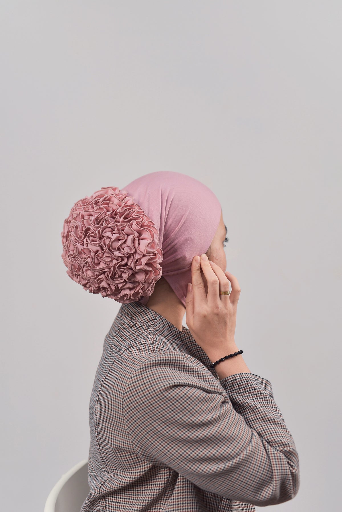 Inner Ruffle Dagu (Brilliant Rose) - Old Stock With Sponge