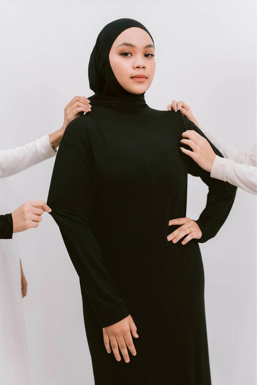 Inner Dress In Black (Size 2)