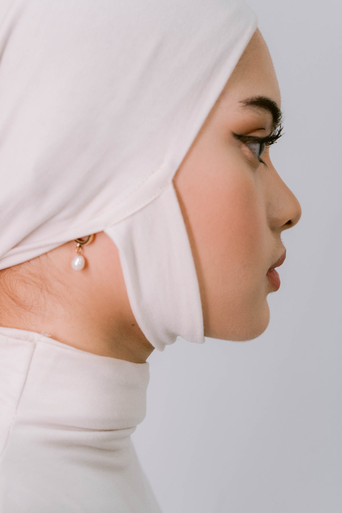 Inner Ruffle Dagu In (Fair Skin)