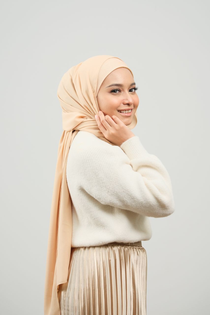 Attach Matching Set In Nude Khakis