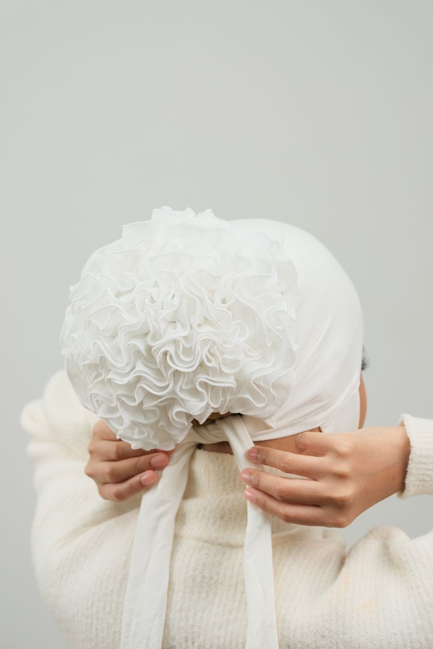 Attach Matching Set White Angelica